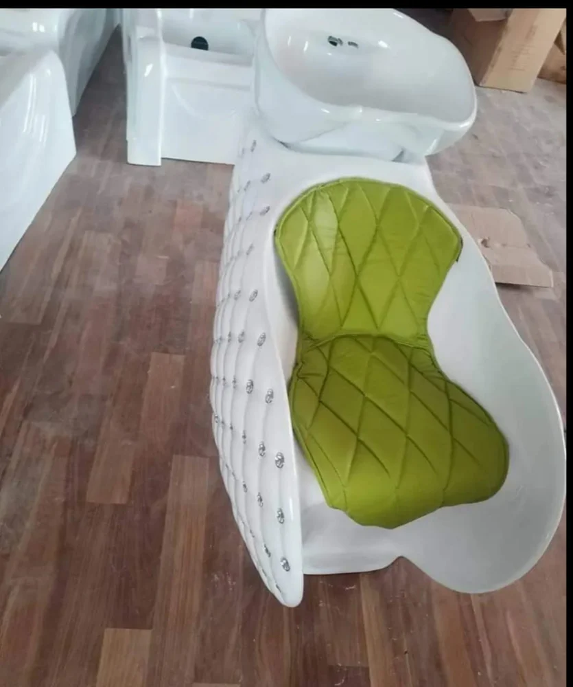 Diamond Duck Shampoo Station - Image 2