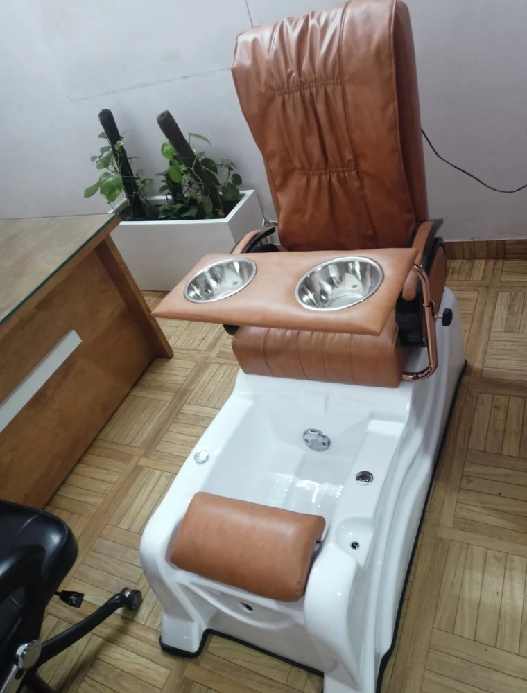 APL Pedicure Chair With Massager
